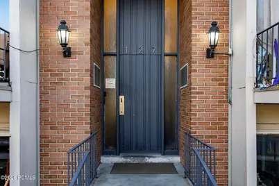 127 S 800 E #Apt 15, Salt Lake City, UT 84102 - Photo 17