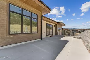 889 E Grizzly Draw Ct, Hideout, UT 84036 - Photo 29