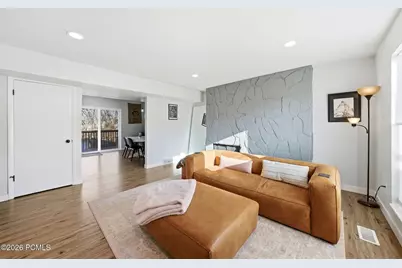 529 E Delno Circle, Salt Lake City, UT 84107 - Photo 5