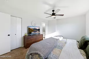 529 E Delno Cir, Salt Lake City, UT 84107 - Photo 17