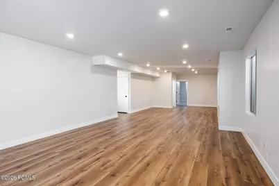 439 E Midlake Drive, Draper, UT 84020 - Photo 27