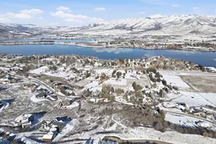 1316 S Via Monaco Dr, Huntsville, UT 84317 - Photo 1