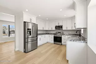 6121 S 520 E, Murray, UT 84107 - Photo 7