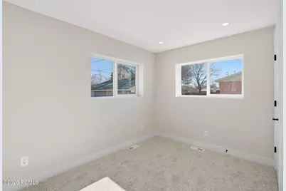 6121 S 520 East, Murray, UT 84107 - Photo 11
