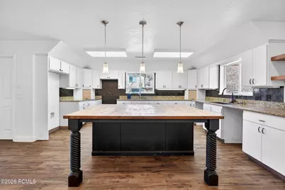 640 N Juniper Street, Hildale, UT 84784 - Photo 7