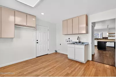 640 N Juniper Street, Hildale, UT 84784 - Photo 33