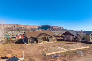 640 N Juniper St, Hildale, UT 84784 - Photo 69