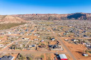 640 N Juniper St, Hildale, UT 84784 - Photo 93