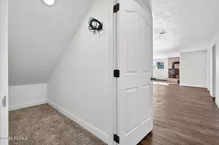 640 N Juniper St, Hildale, UT 84784 - Photo 51