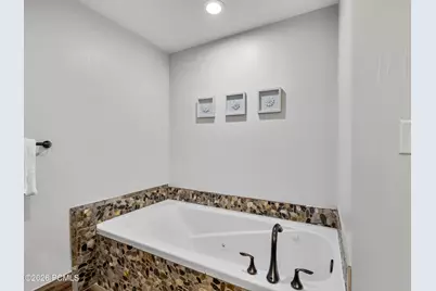 3720 N Sundial Court #C105, Park City, UT 84098 - Photo 25