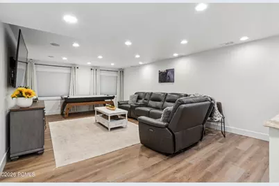 215 E 300, Midway, UT 84049 - Photo 31