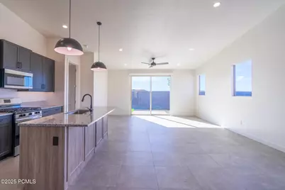 3007 N 570 North, Hurricane, UT 84737 - Photo 11