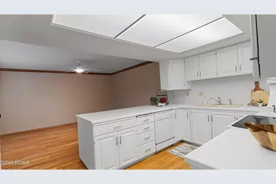 6587 E 1570, Murray, UT 84121 - Photo 7