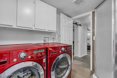 7462 S 2300, Cottonwood Heights, UT 84121 - Photo 21