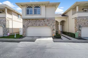 7819 S Spruce Tree Ln, Sandy, UT 84094 - Photo 31