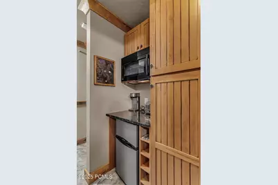 2325 Sidewinder Drive #823, Park City, UT 84060 - Photo 11