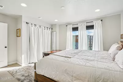 6805 N Silver Creek Drive, Park City, UT 84098 - Photo 17