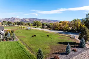 152 N 8750, Huntsville, UT 84317 - Photo 91