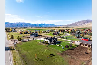 152 N 8750, Huntsville, UT 84317 - Photo 95