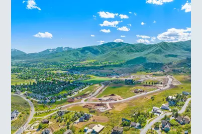 73 E Altamont Drive, Midway, UT 84049 - Photo 5