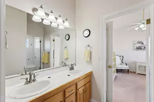 11694 S Stone Crest Circle, Riverton, UT 84065 - Photo 35