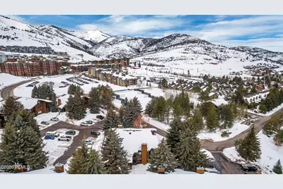 2025 Canyons Resort Drive #Apt B4, Park City, UT 84098 - Photo 15
