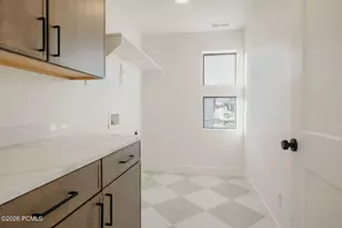 945 S Cloverfield Ct, Heber City, UT 84032 - Photo 19