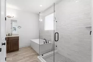 11742 N Shoreline Dr, Hideout, UT 84036 - Photo 23