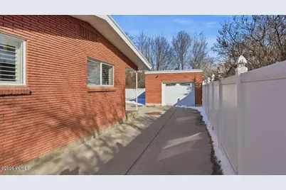 275 S 100, Heber City, UT 84032 - Photo 27