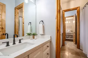 5083 S Clarenden Pl, Holladay, UT 84117 - Photo 57