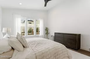 8569 S Round Stone Cove, Sandy, UT 84094 - Photo 43