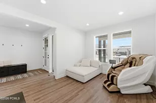 8569 S Round Stone Cove, Sandy, UT 84094 - Photo 57