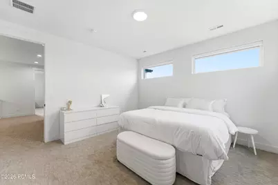 8569 S Round Stone Cove, Sandy, UT 84094 - Photo 39