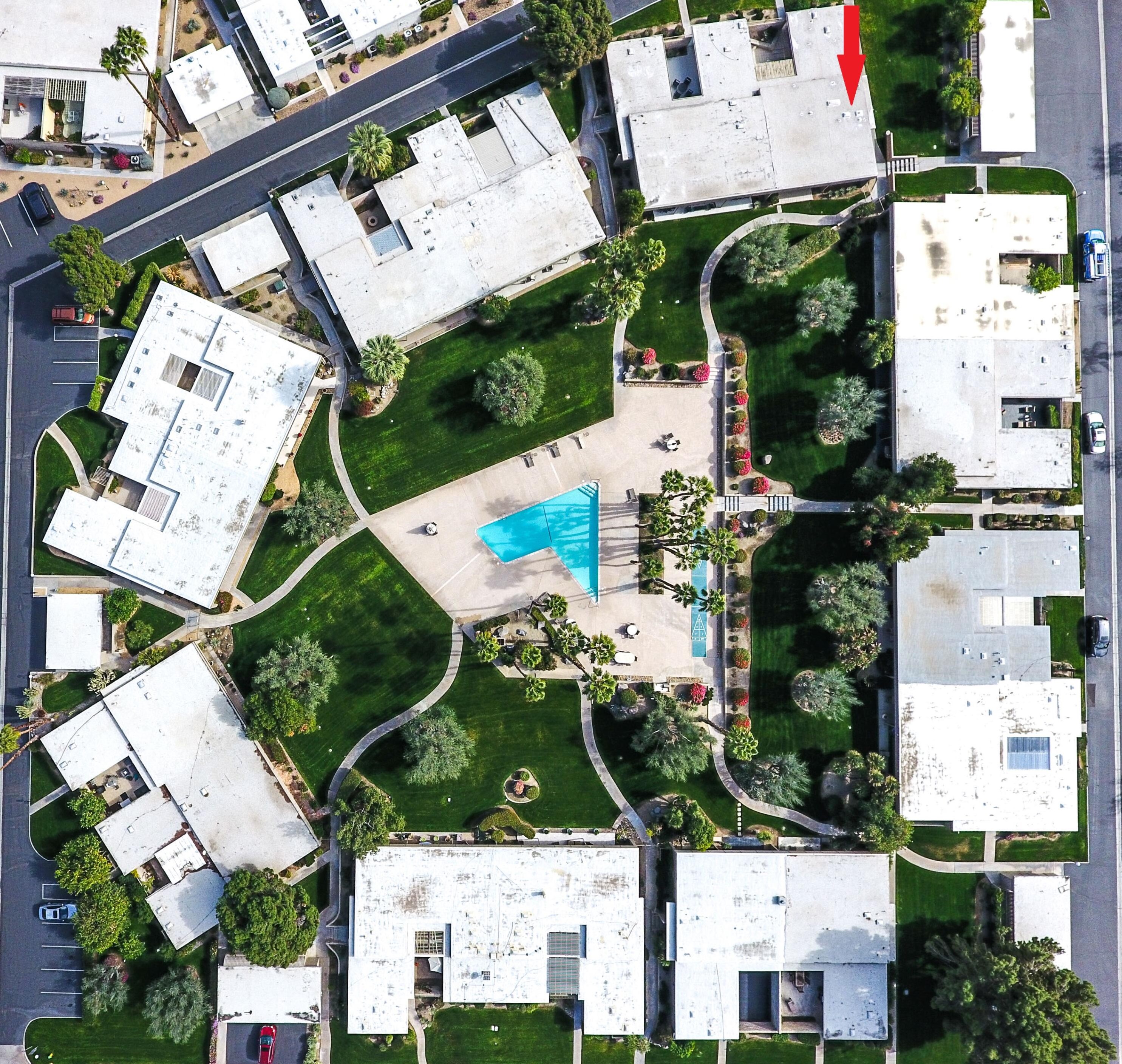 72335 El Paseo, Palm Desert CA  92260 exterior