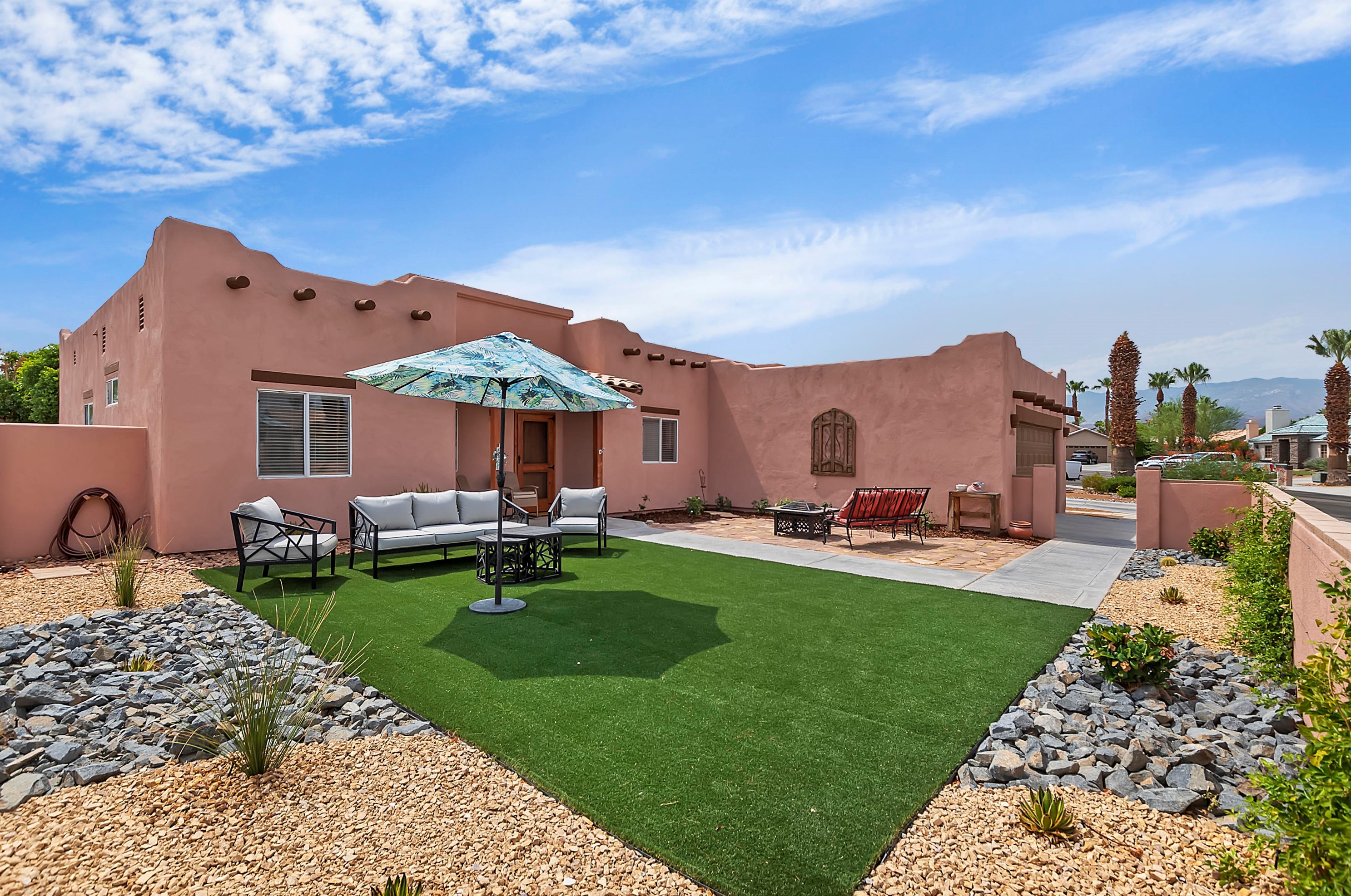 30476 Seminole Ct, Cathedral City CA  92234-6107 exterior