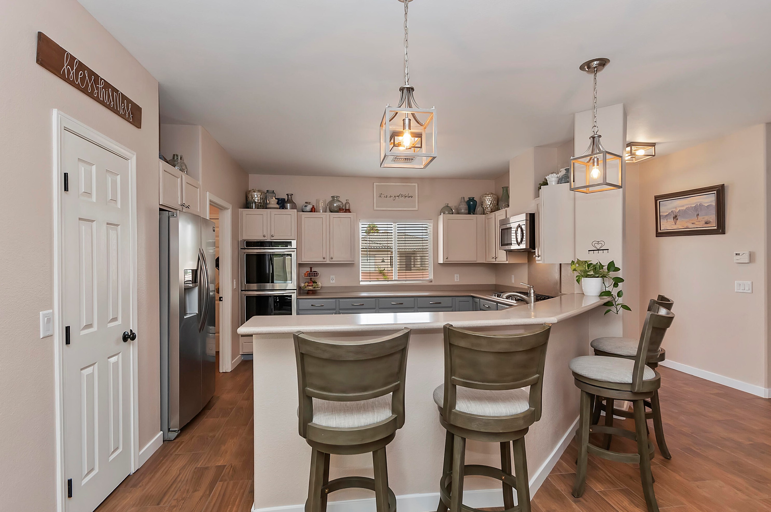 30476 Seminole Ct, Cathedral City CA  92234-6107 exterior