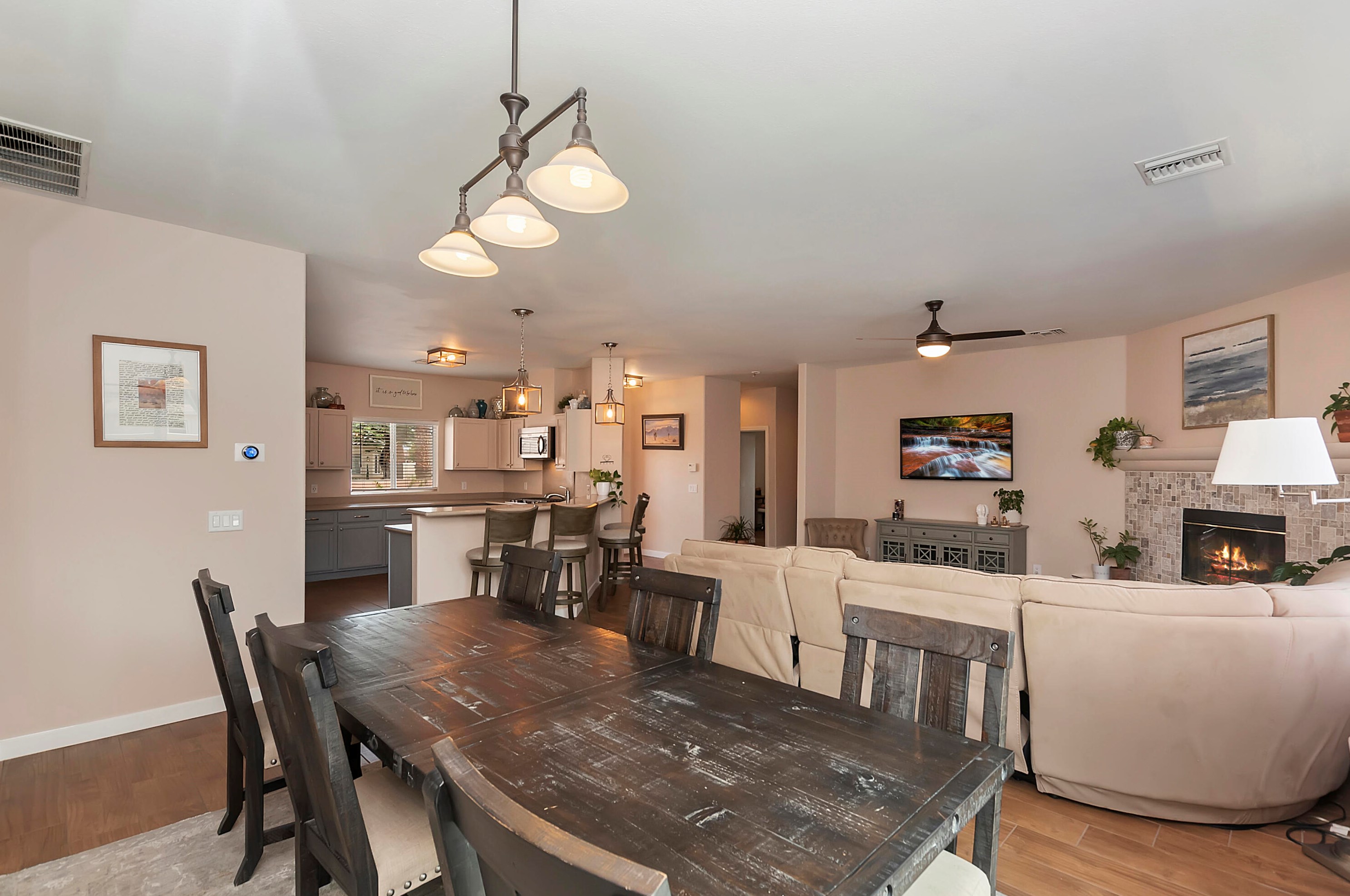 30476 Seminole Ct, Cathedral City CA  92234-6107 exterior