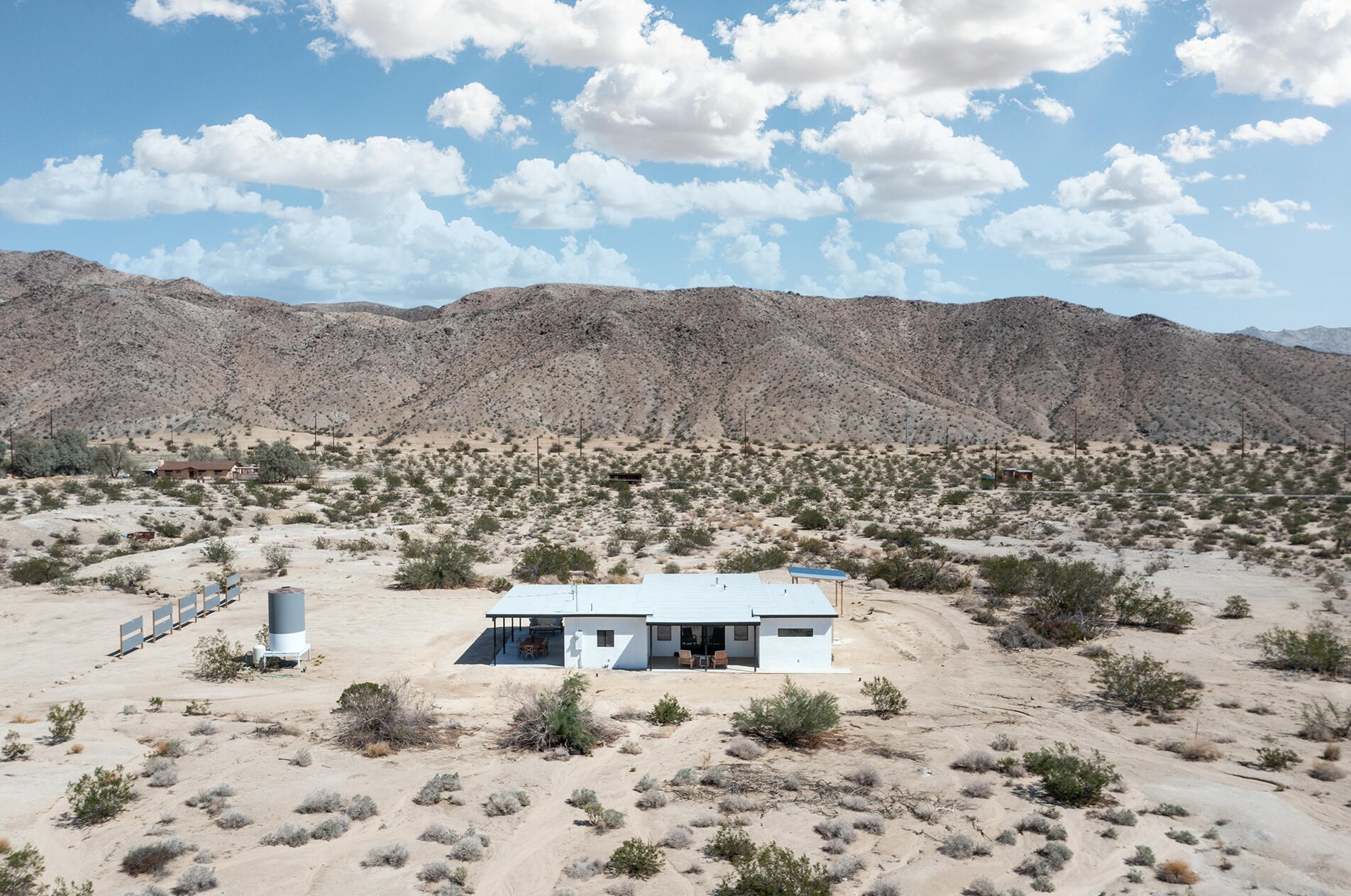 67754 Whitmore Rd, Twntynine Plm CA  92277-6308 exterior