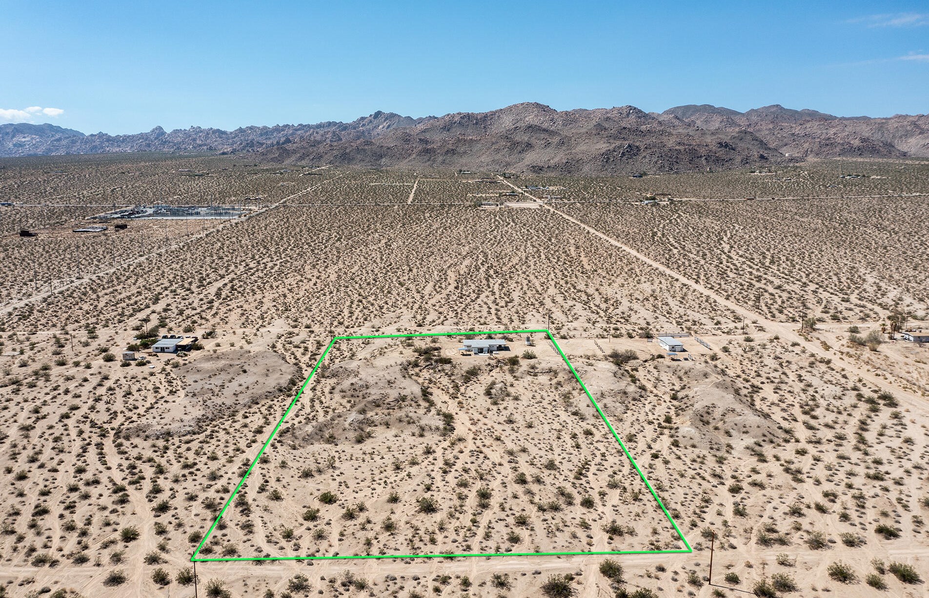 67754 Whitmore Rd, Twntynine Plm CA  92277-6308 exterior