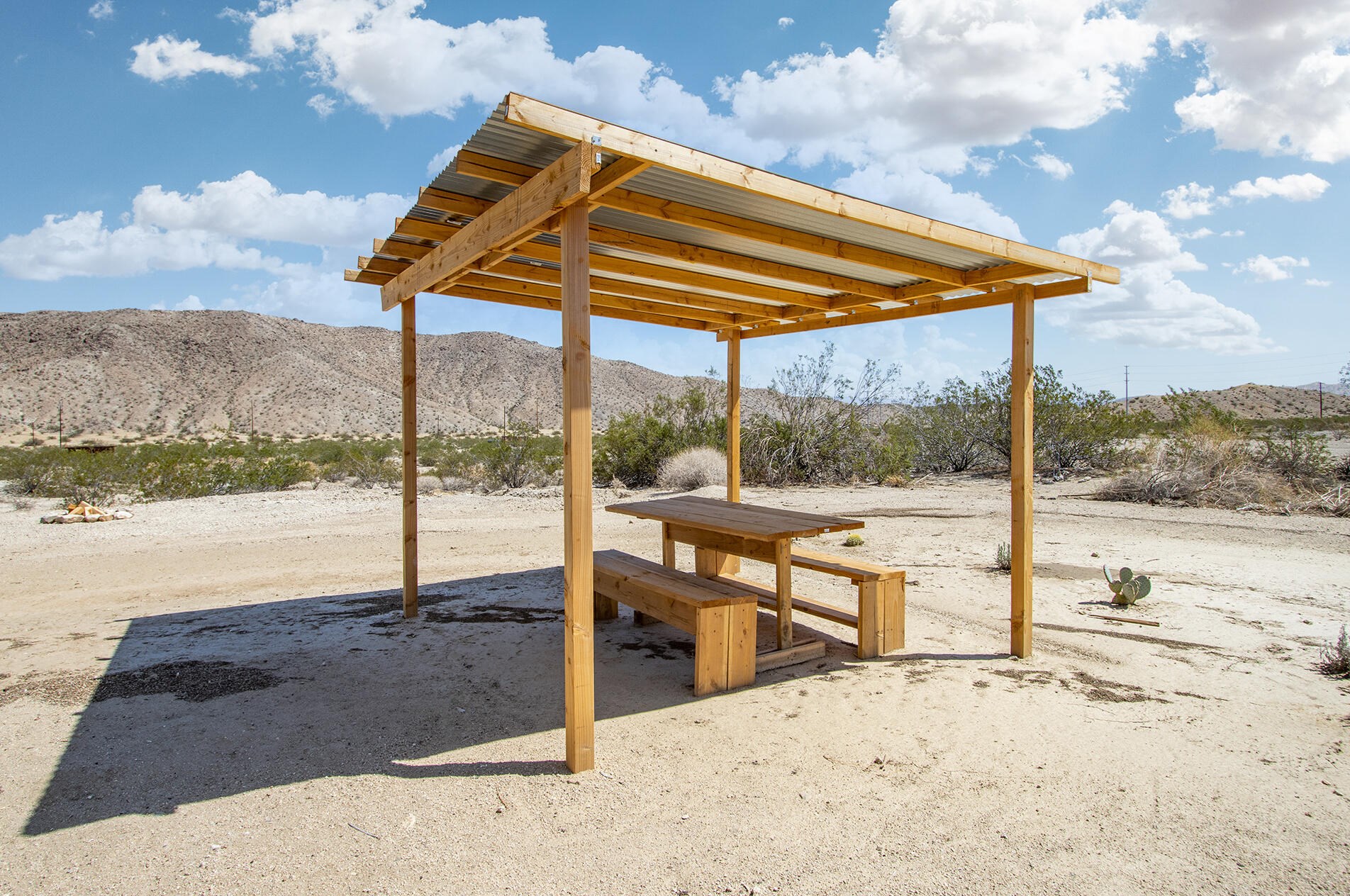 67754 Whitmore Rd, Twntynine Plm CA  92277-6308 exterior