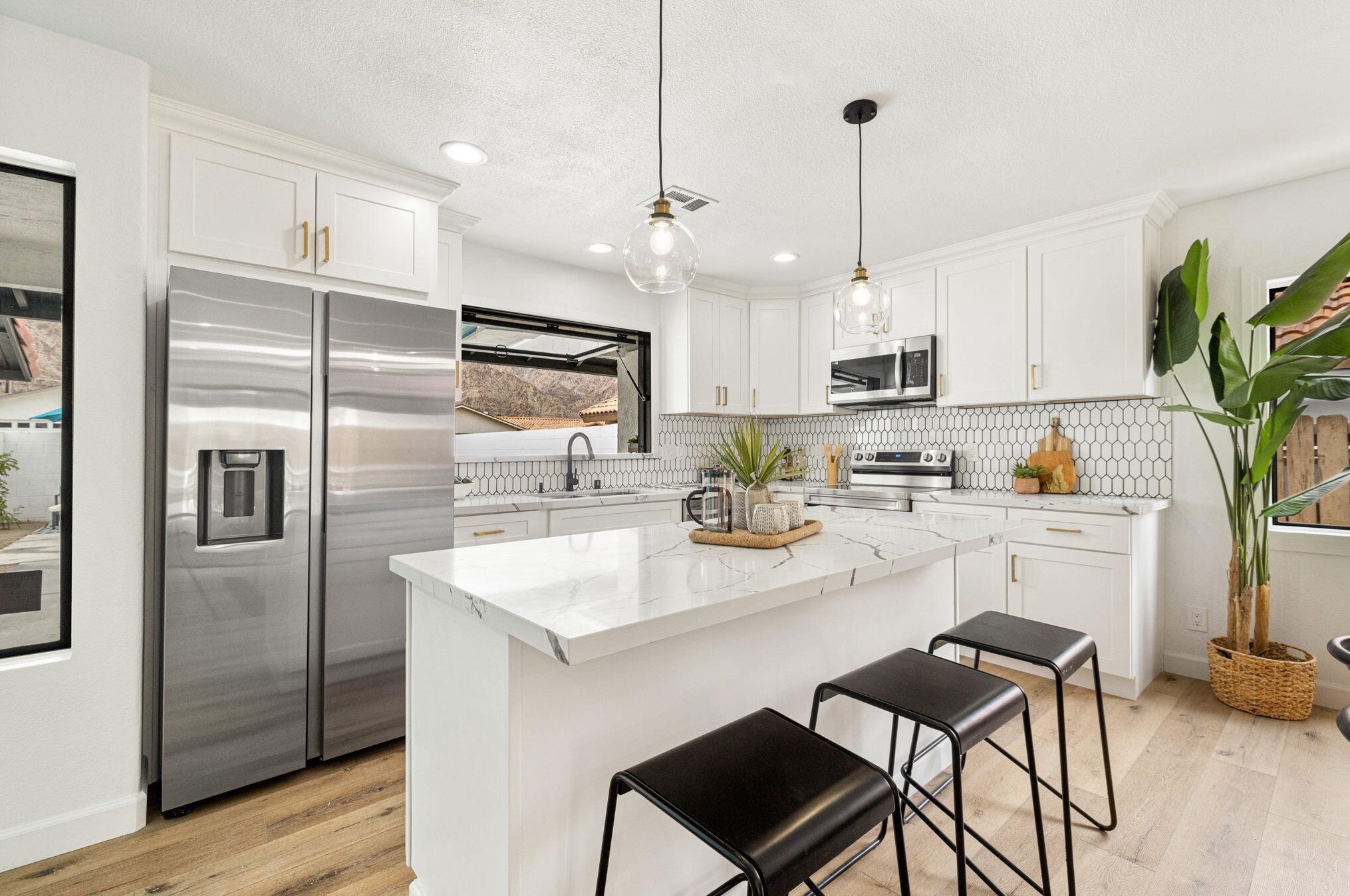 52170 Avenida Ramirez, La Quinta CA  92253-5228 exterior