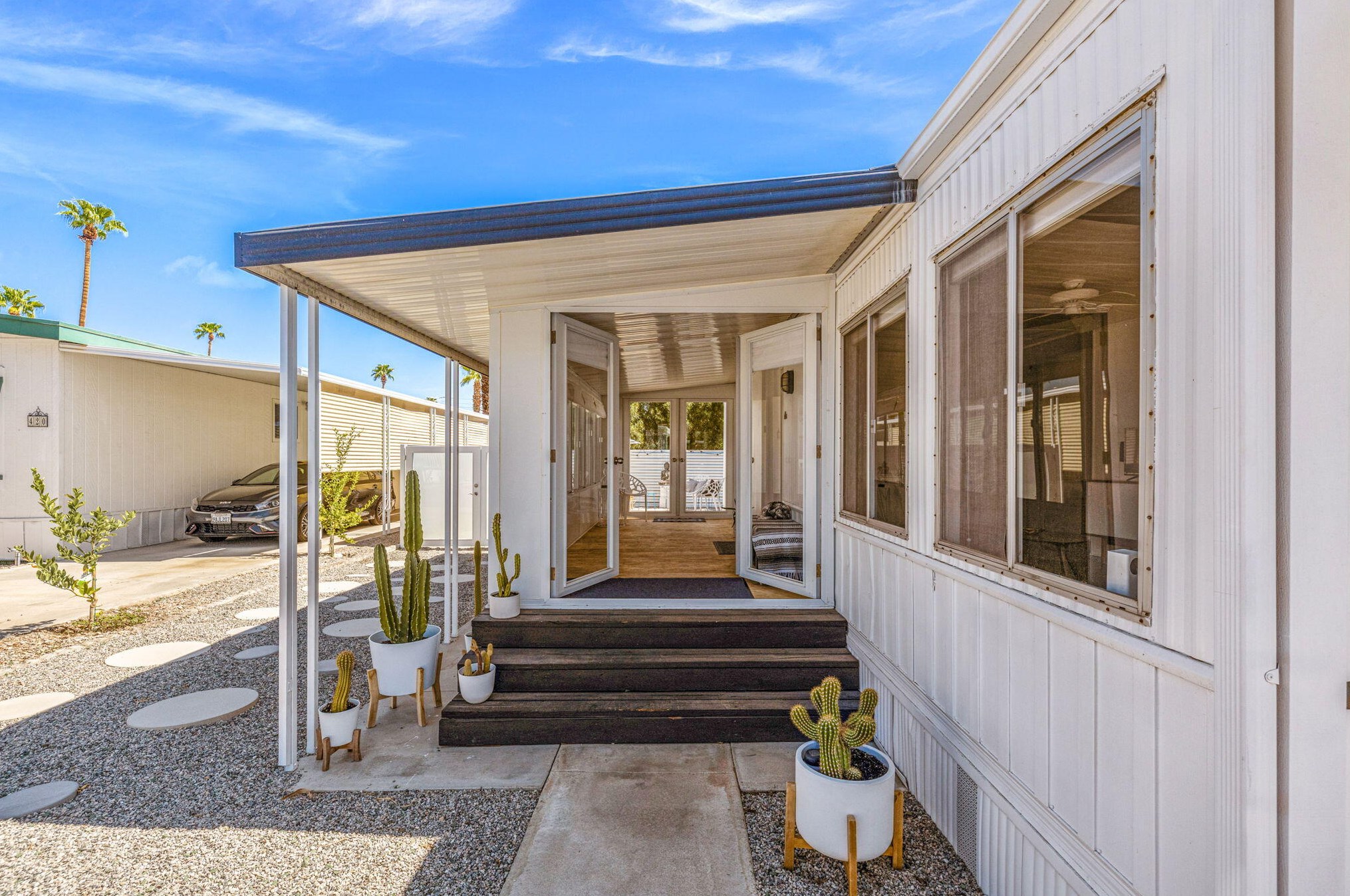 421 Butterfield, Cathedral City CA  92234-1009 exterior