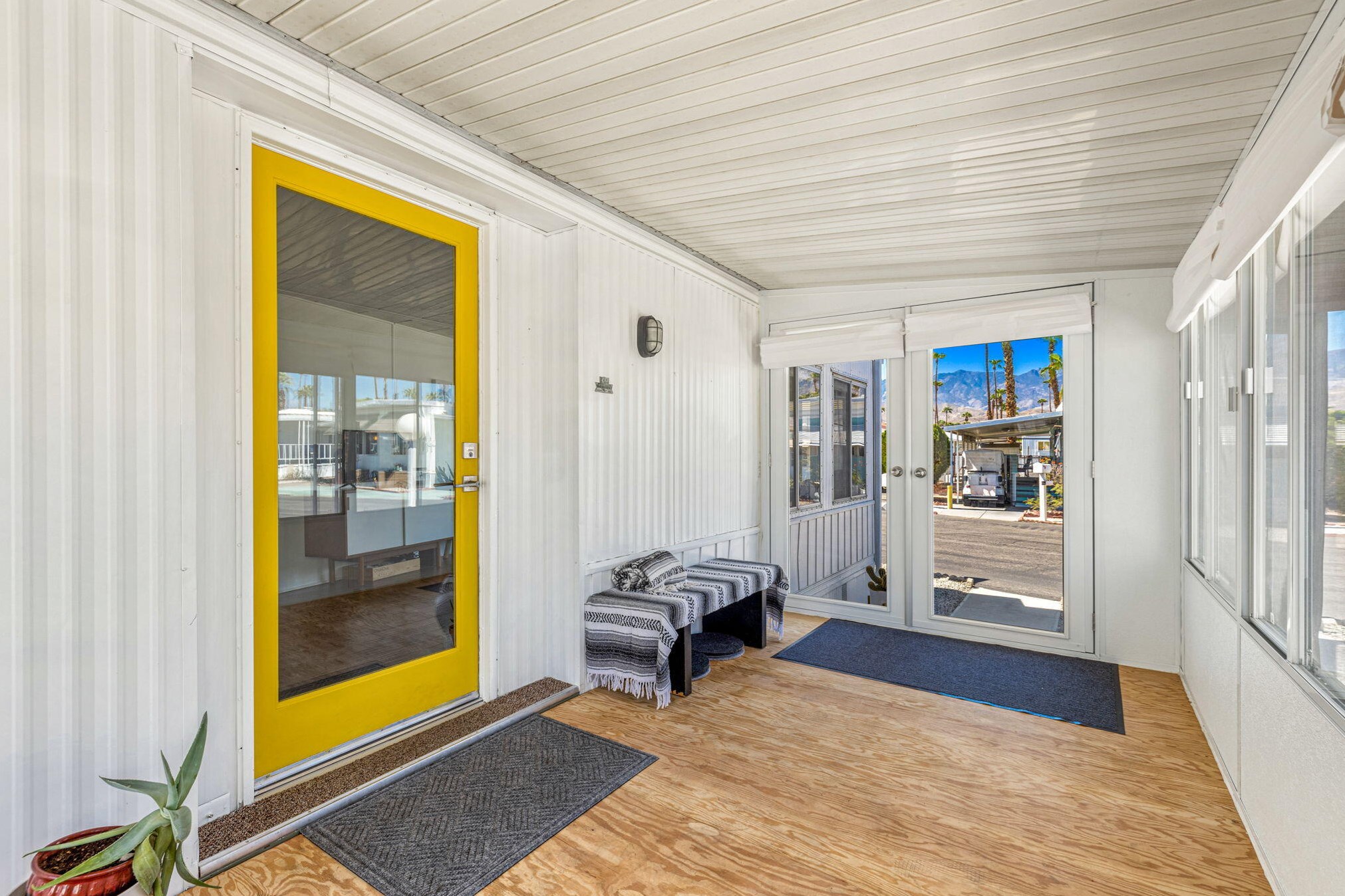421 Butterfield, Cathedral City CA  92234-1009 exterior