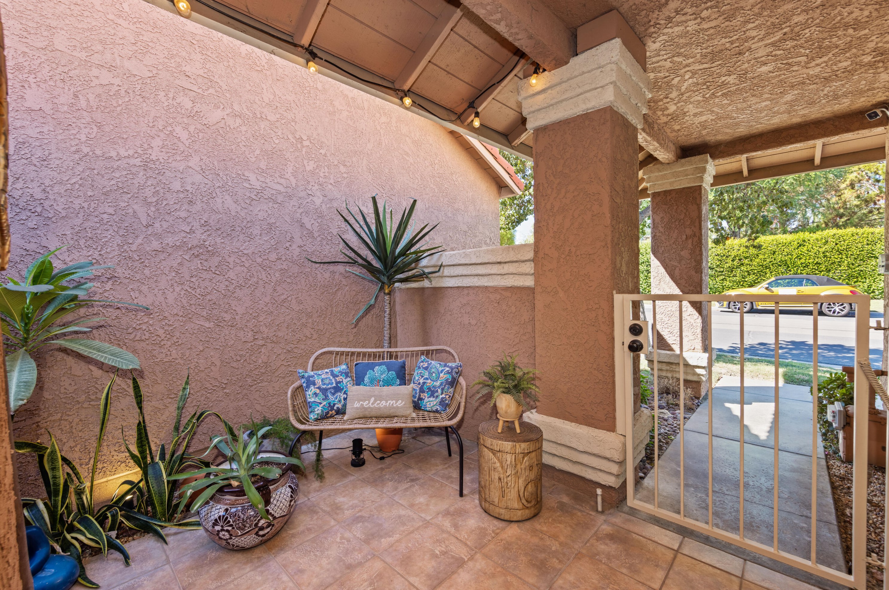42498 Sand Dune Dr, Palm Desert CA  92211-7601 exterior