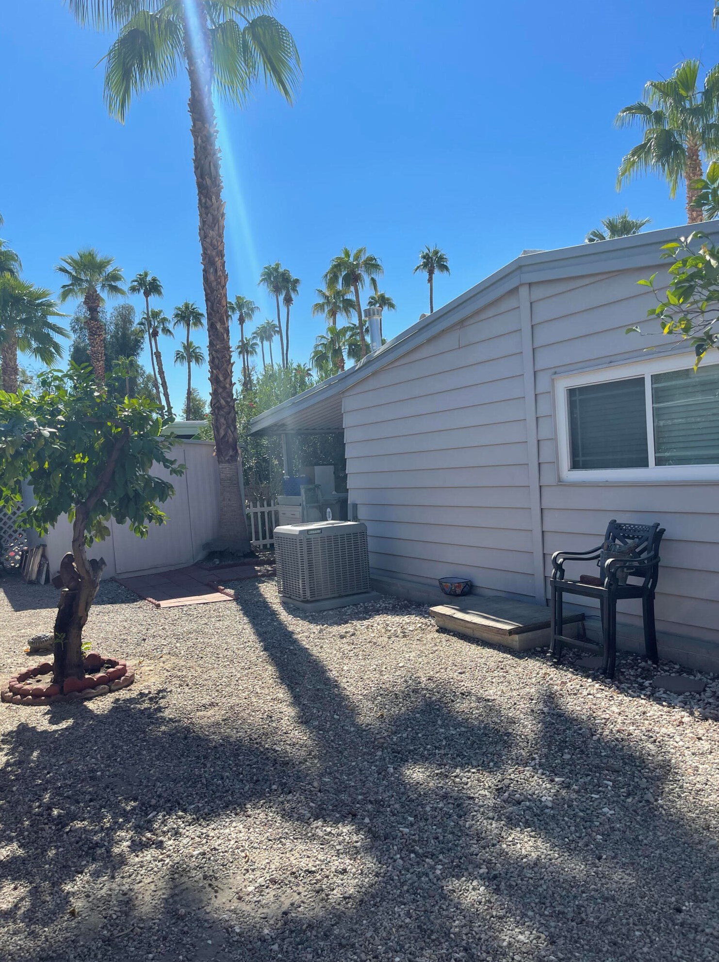 146 Estrada Way, Cathedral City CA  92234-1508 exterior