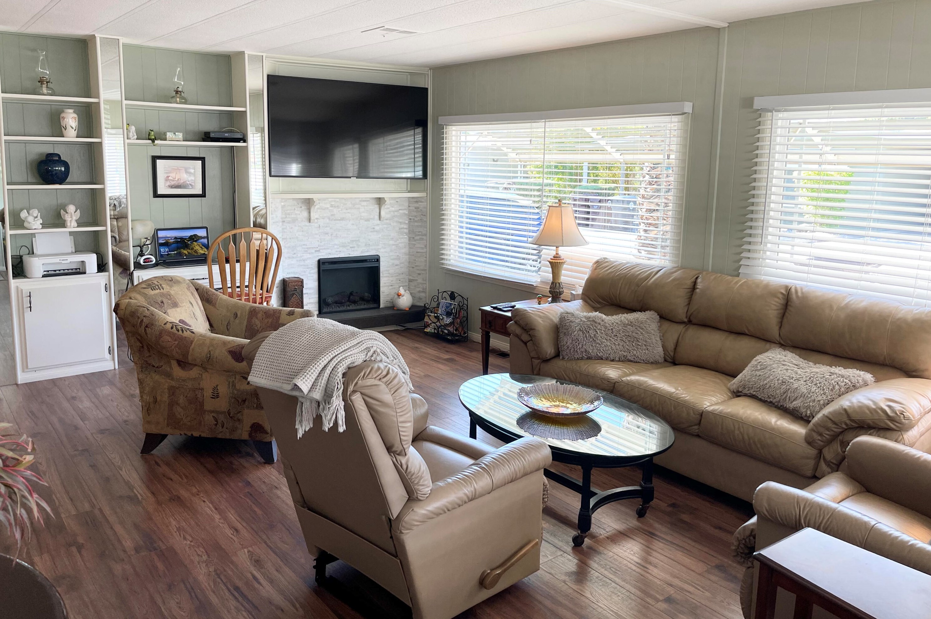 146 Estrada Way, Cathedral City CA  92234-1508 exterior