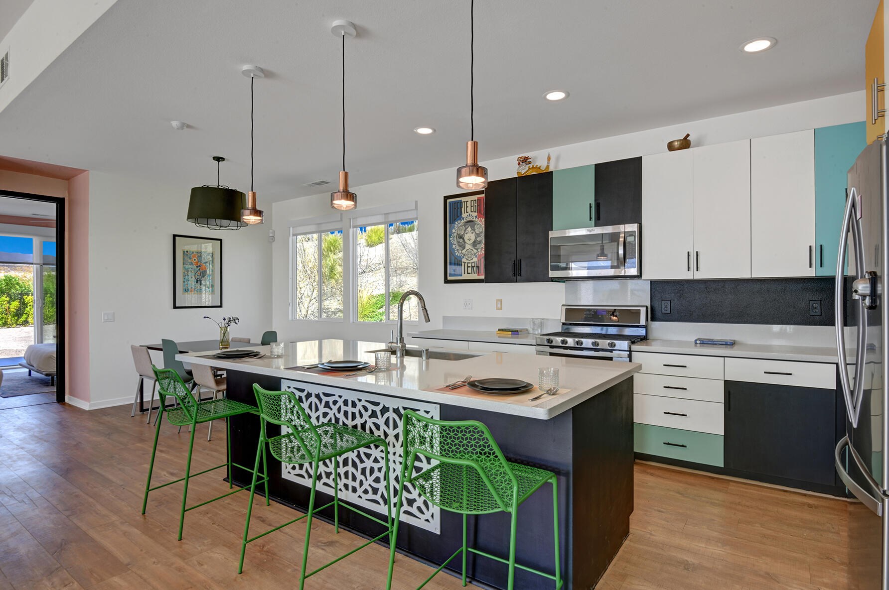 13845 Valley View Ct, Desert Hot Springs CA  92240-6585 exterior