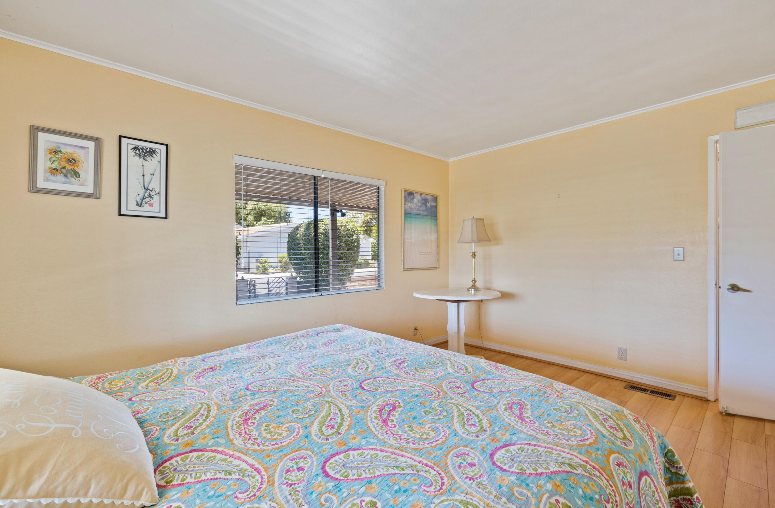 73450 Country Club Dr, Palm Desert CA  92260-8601 exterior