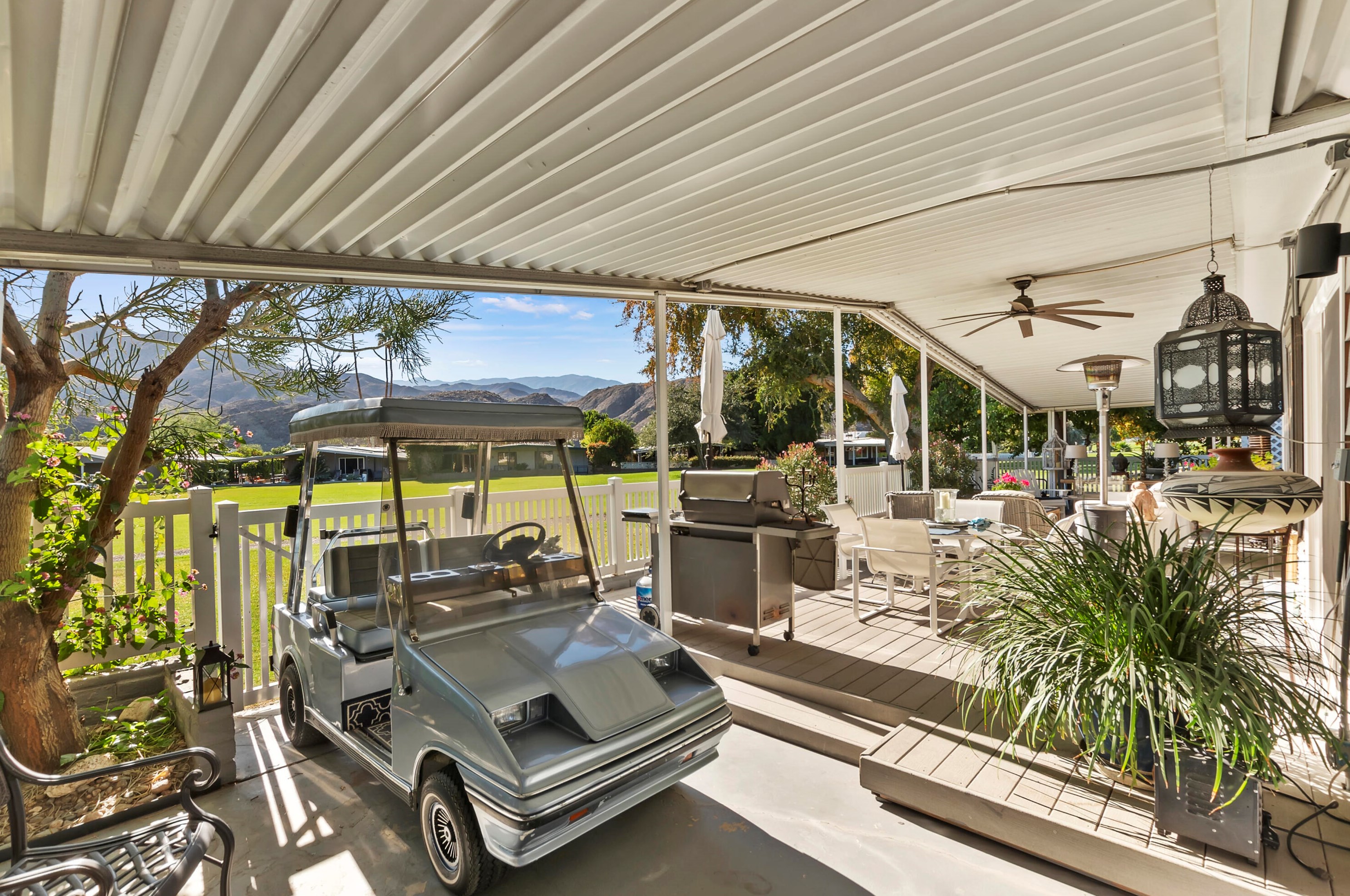 450 Paseo Perdido, Cathedral City CA  92234-1628 exterior