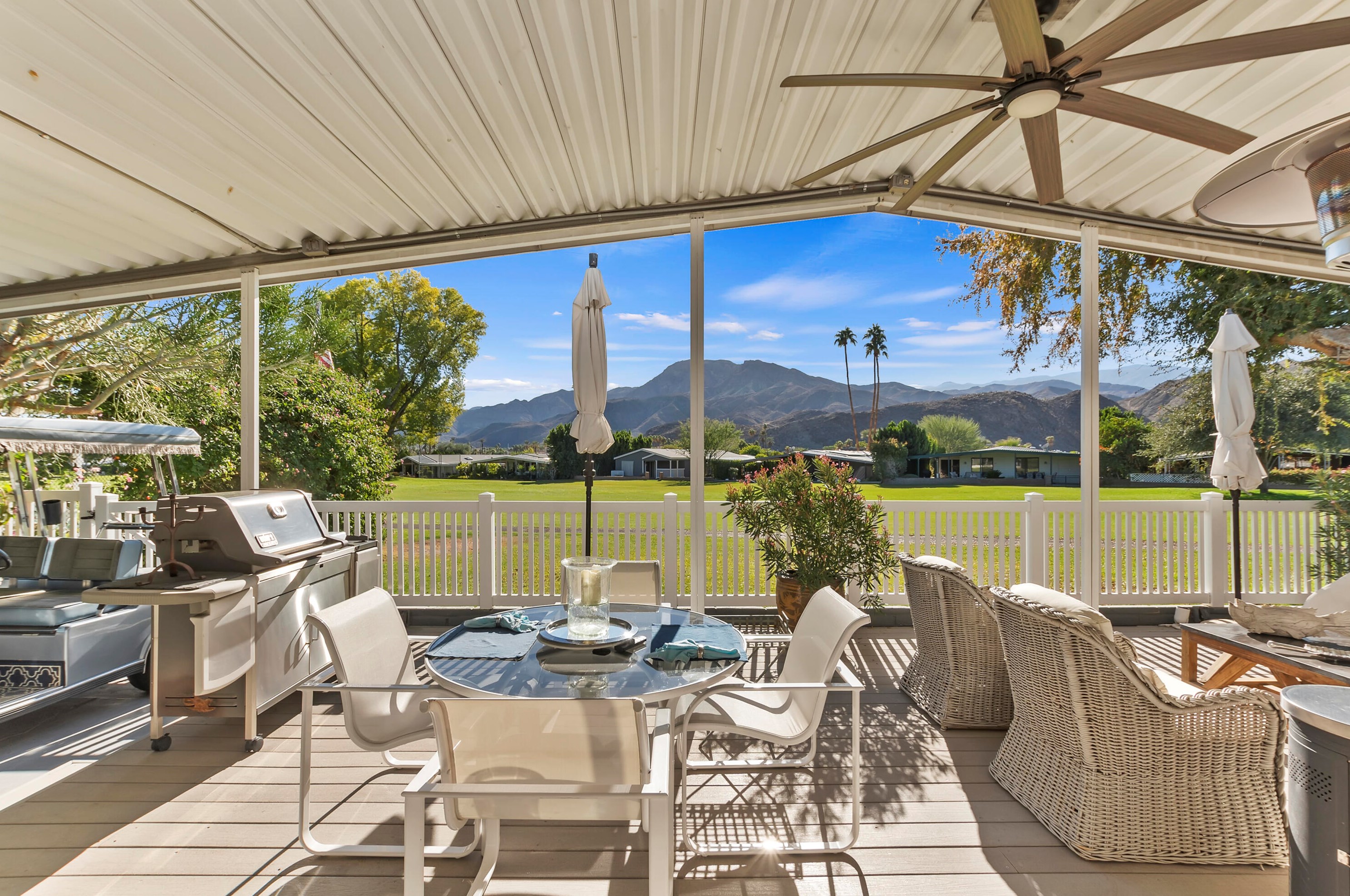 450 Paseo Perdido, Cathedral City CA  92234-1628 exterior